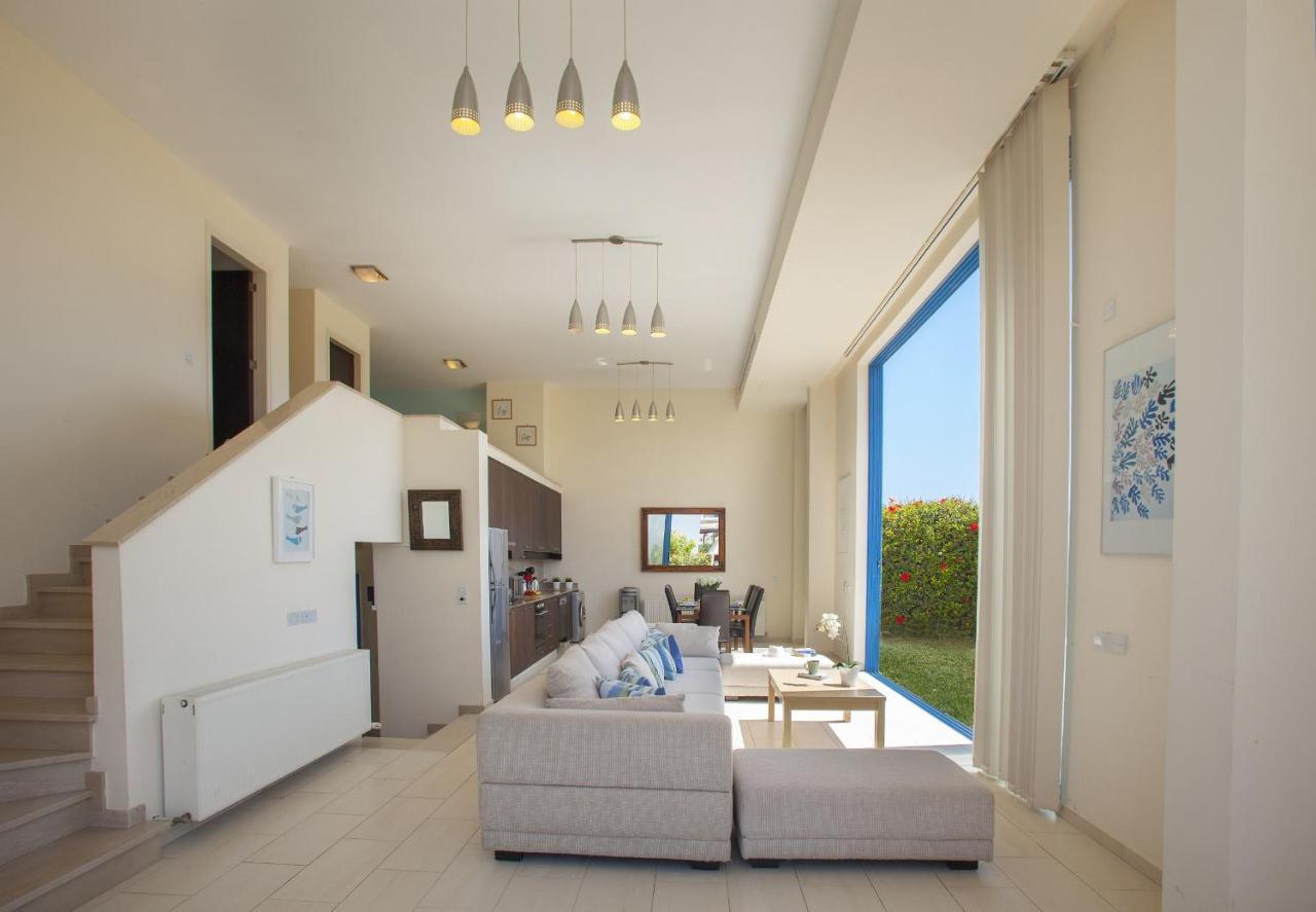 Protaras Seafront Villa Infinte Aretousa Exterior foto